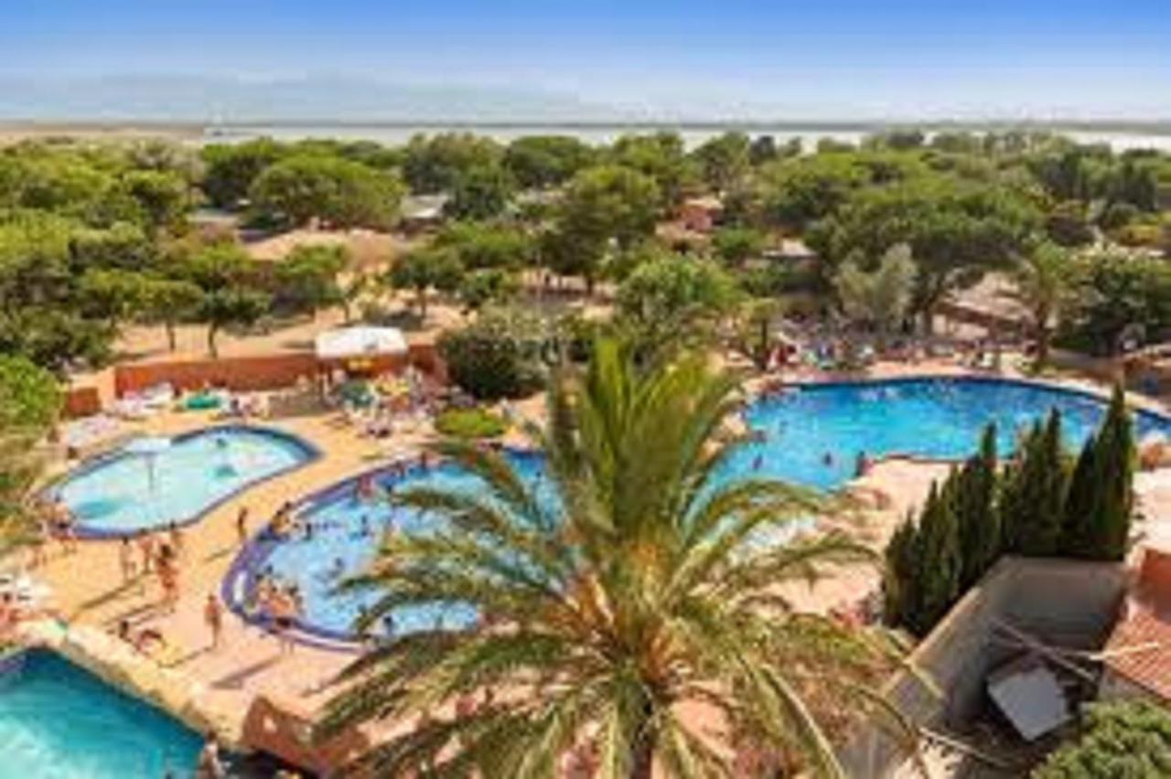 Mhvacances Louent Plusieurs Mobilhomes Dans Camping 4 Etoiles A 200M De La Plage Et Cure Thermale Canet-en-Roussillon Exterior foto